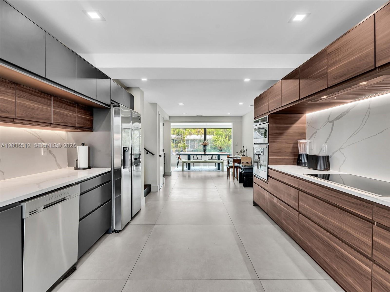 LAUDERDALE ISLES NO 2-BLK - Residential