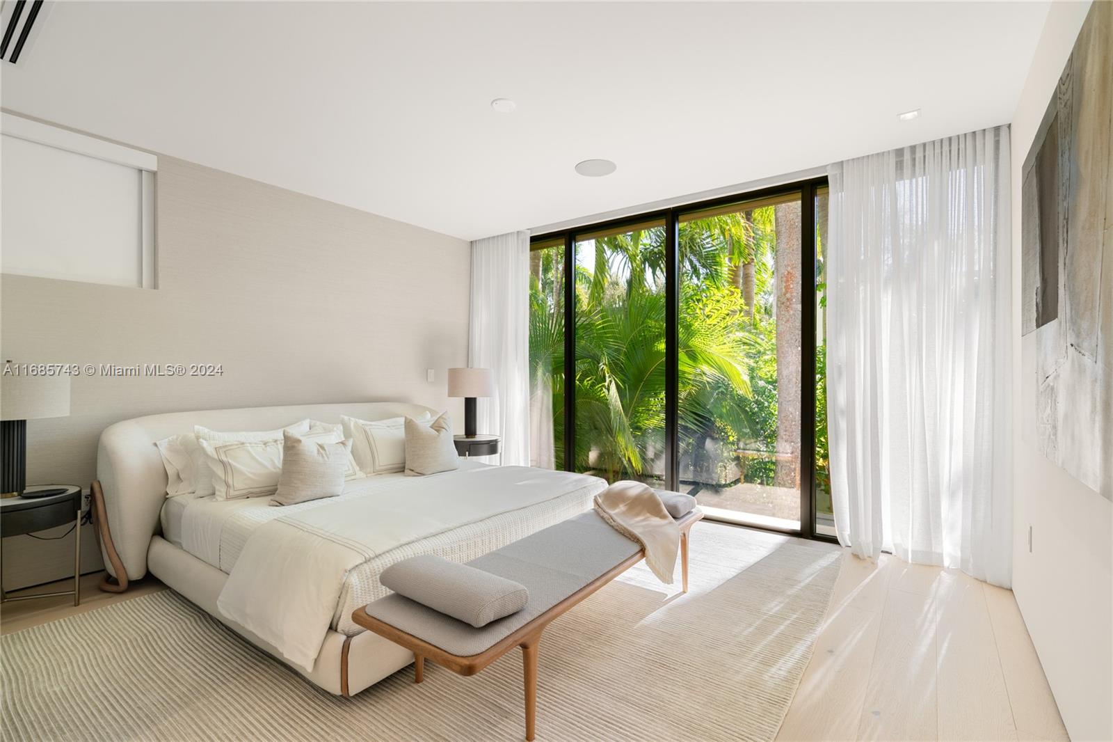 HARDING GROVE OAK - Residential