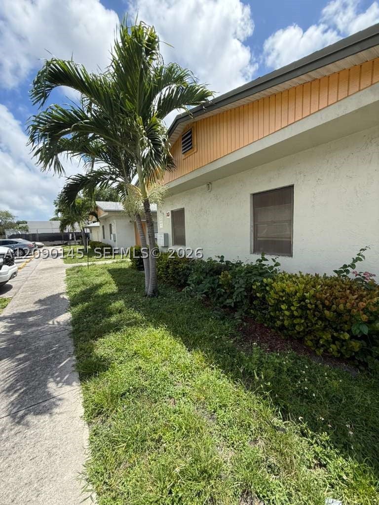 615-619 NW 11th Ave