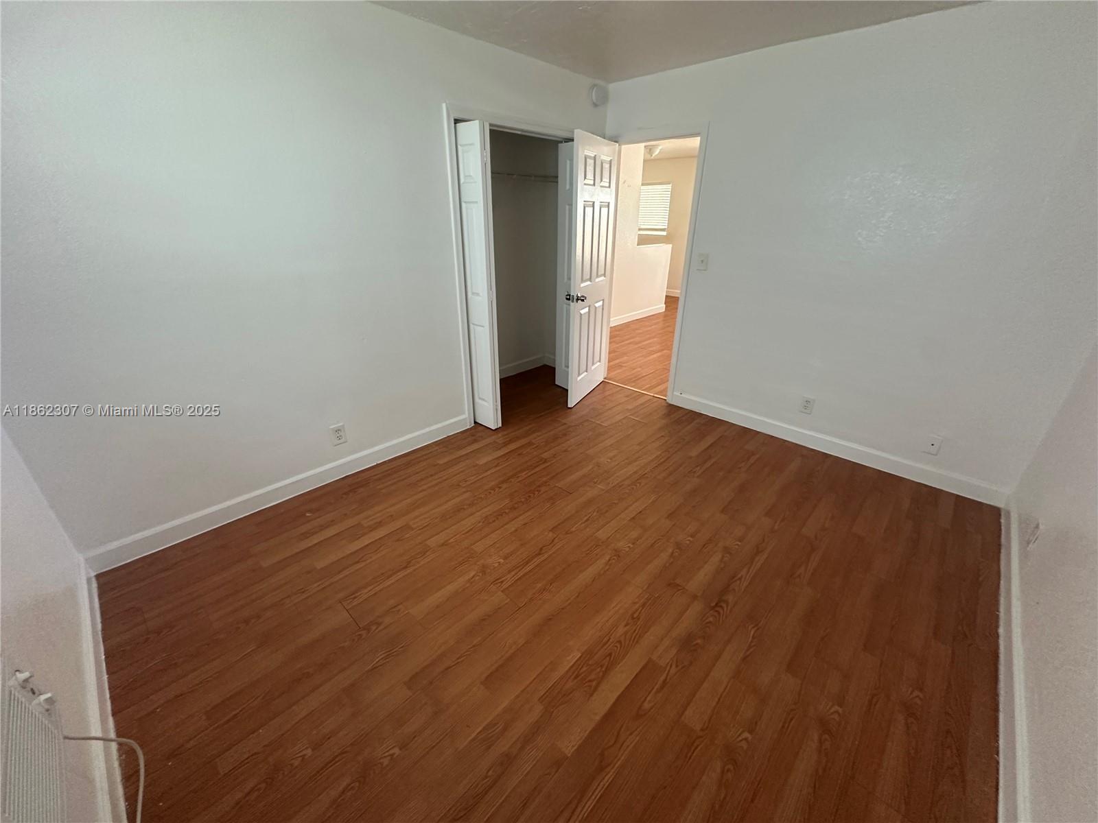 FT LAUDERDALE B-40 - Residential Lease