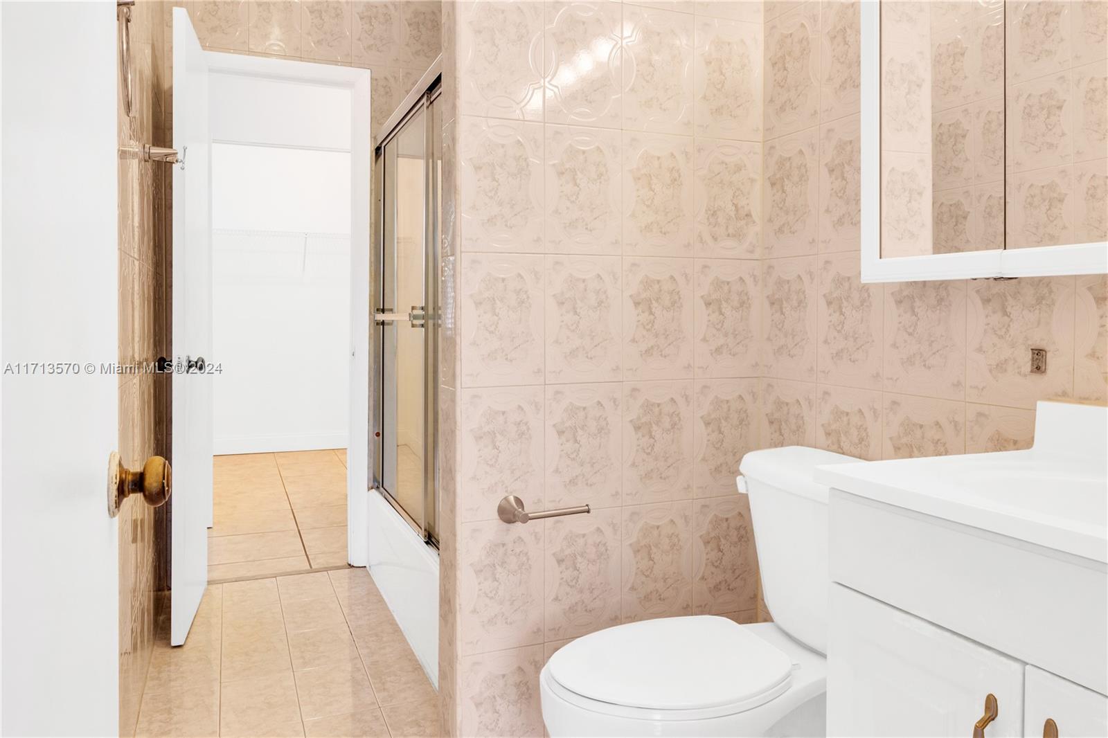PEMBROKE LAKES SECTION EI - Residential