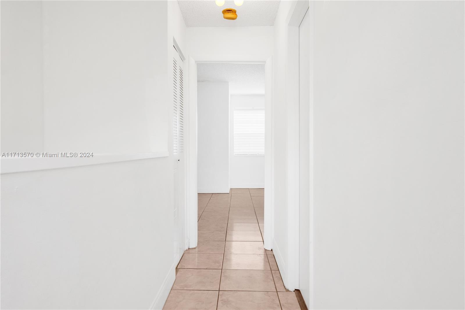 PEMBROKE LAKES SECTION EI - Residential