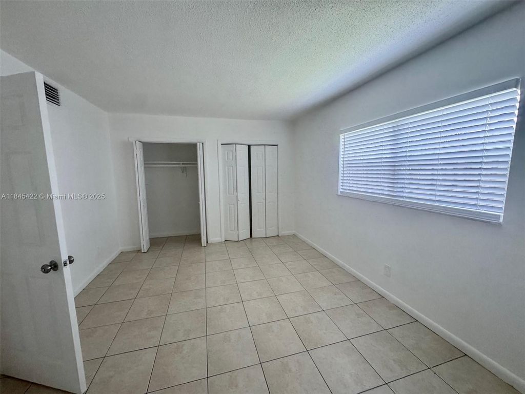 Photo of 1904 SW 2nd St #1, Fort Lauderdale, FL 33312 (MLS # A11845422)