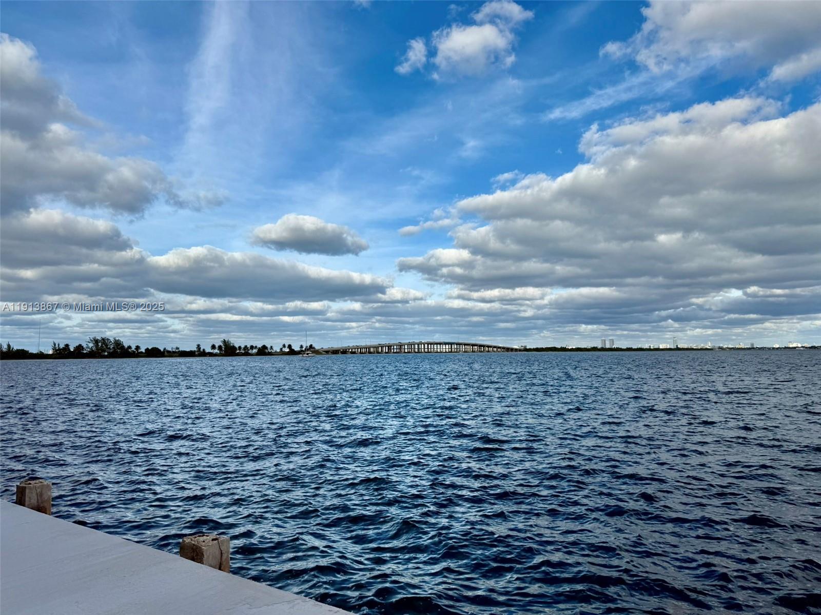 BAYVIEW TOWER CONDO - Residential Lease