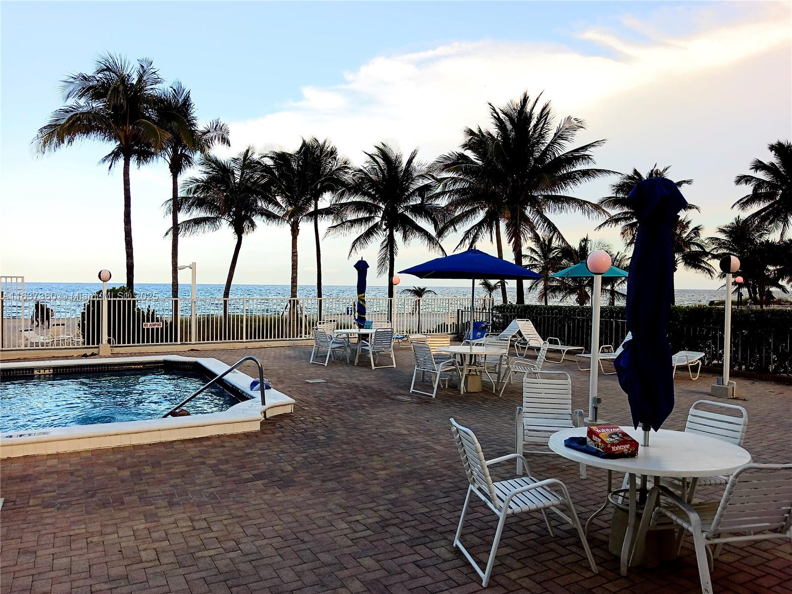POMPANO ATLANTIS CONDO - Residential