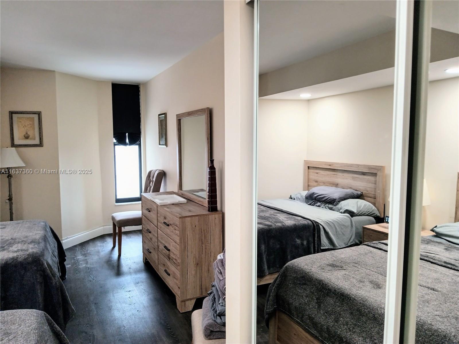 POMPANO ATLANTIS CONDO - Residential