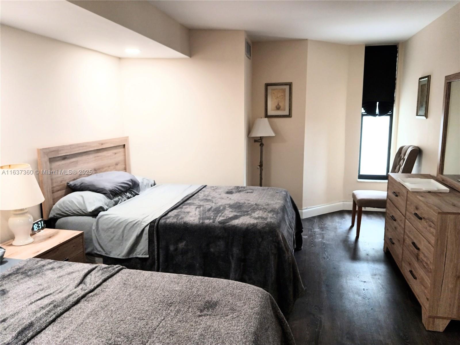 POMPANO ATLANTIS CONDO - Residential