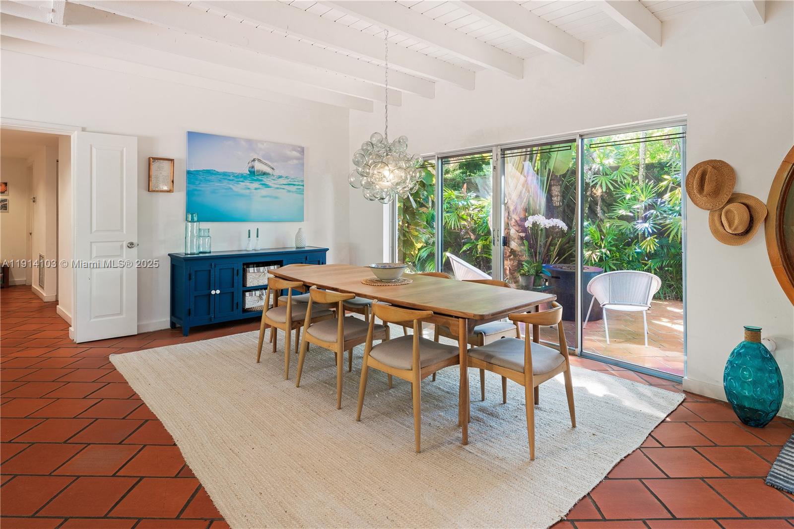 FOUR-WAY LODGE ESTATES - Residential