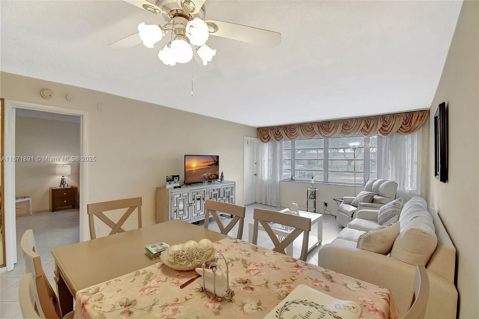 SECOND GULFSTREAM GARDEN - Residential Lease