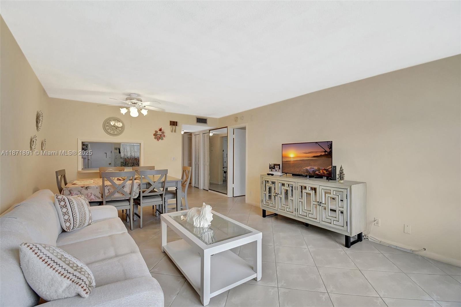 SECOND GULFSTREAM GARDEN - Residential Lease