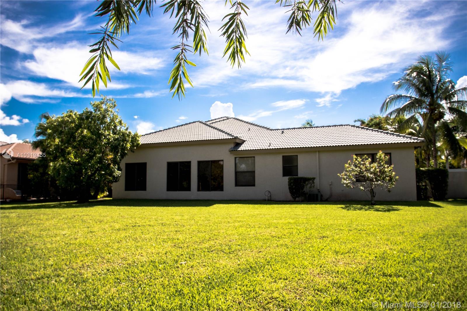 SUNSET LAKES PLAT TWO - Residential