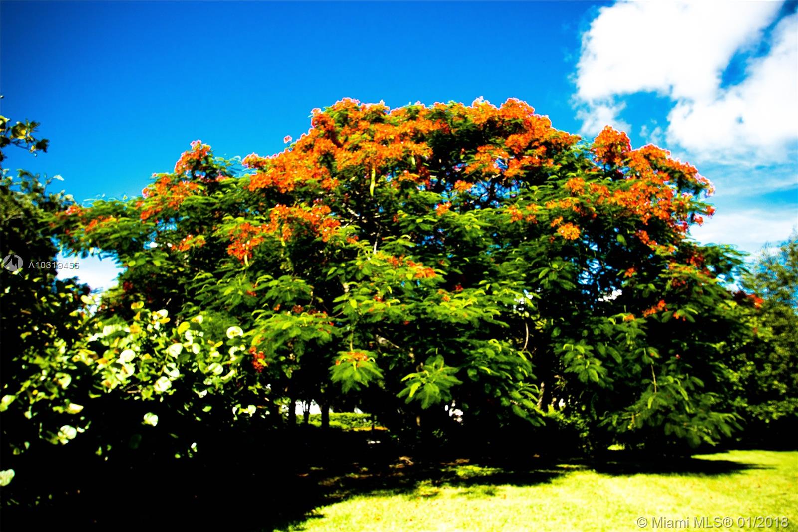 SUNSET LAKES PLAT TWO - Residential