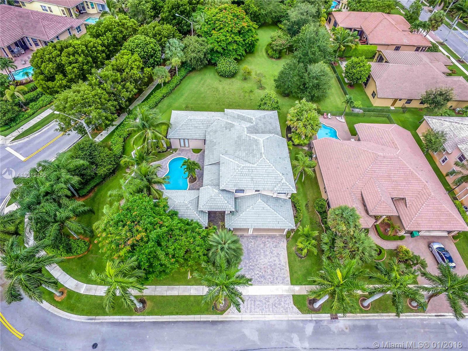 SUNSET LAKES PLAT TWO - Residential