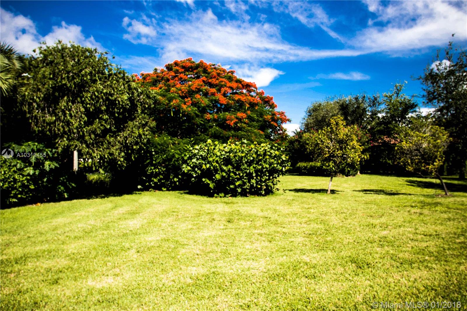 SUNSET LAKES PLAT TWO - Residential