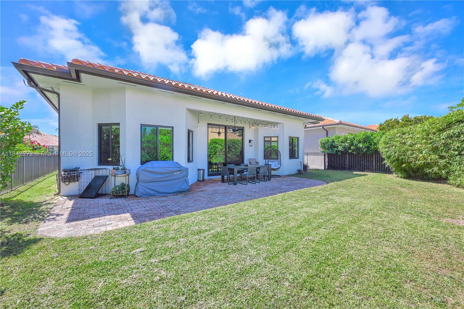 CUTLER CAY - Residential Lease