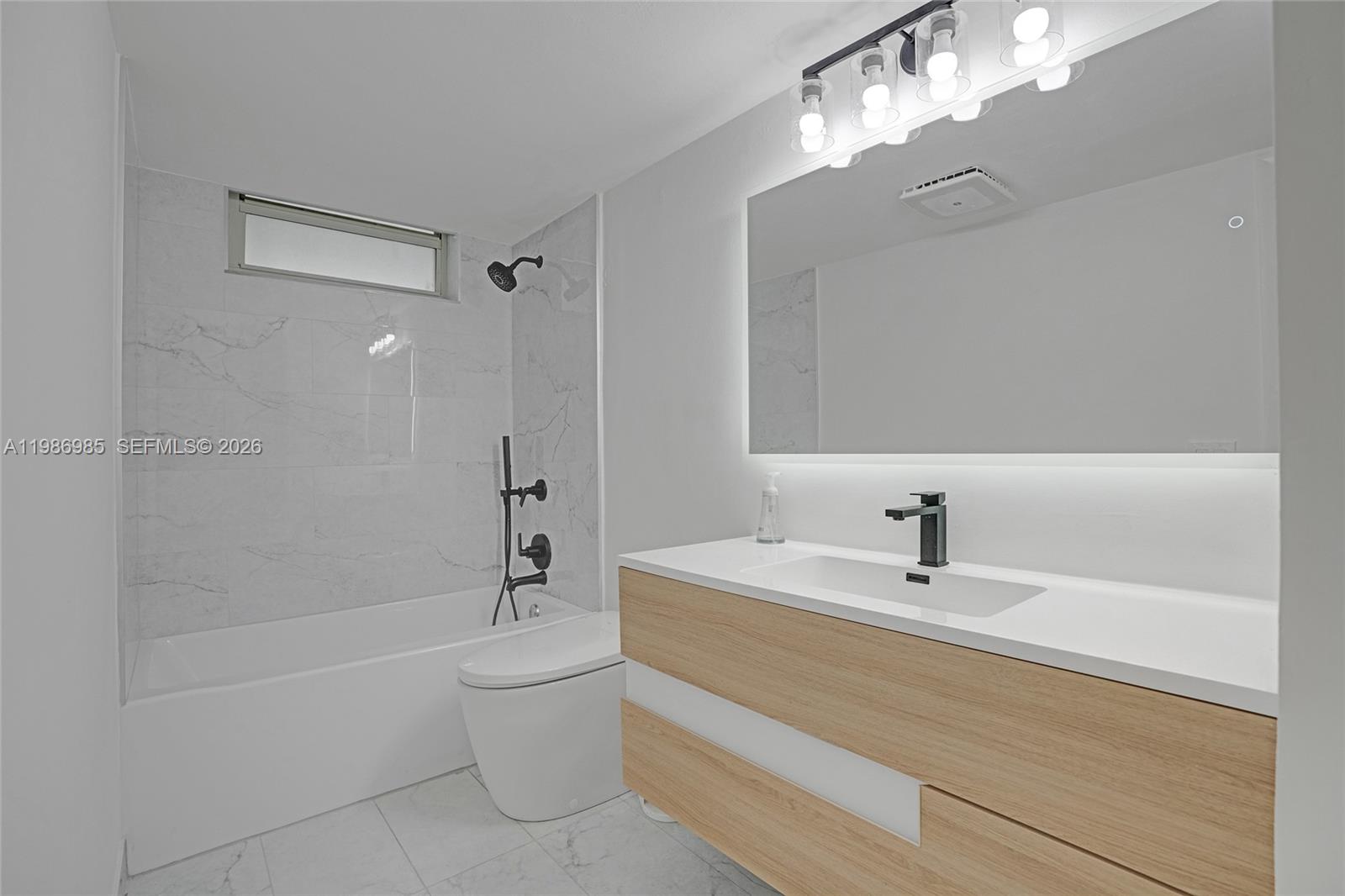 POINT EAST SEC 4 CONDO - Residential