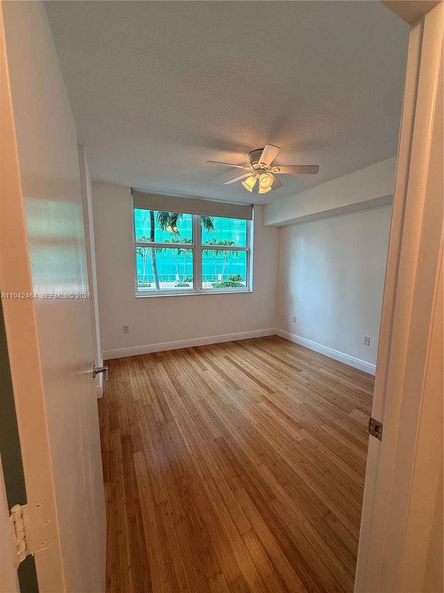 BRICKELL ON THE RIVER N T - Residential Lease