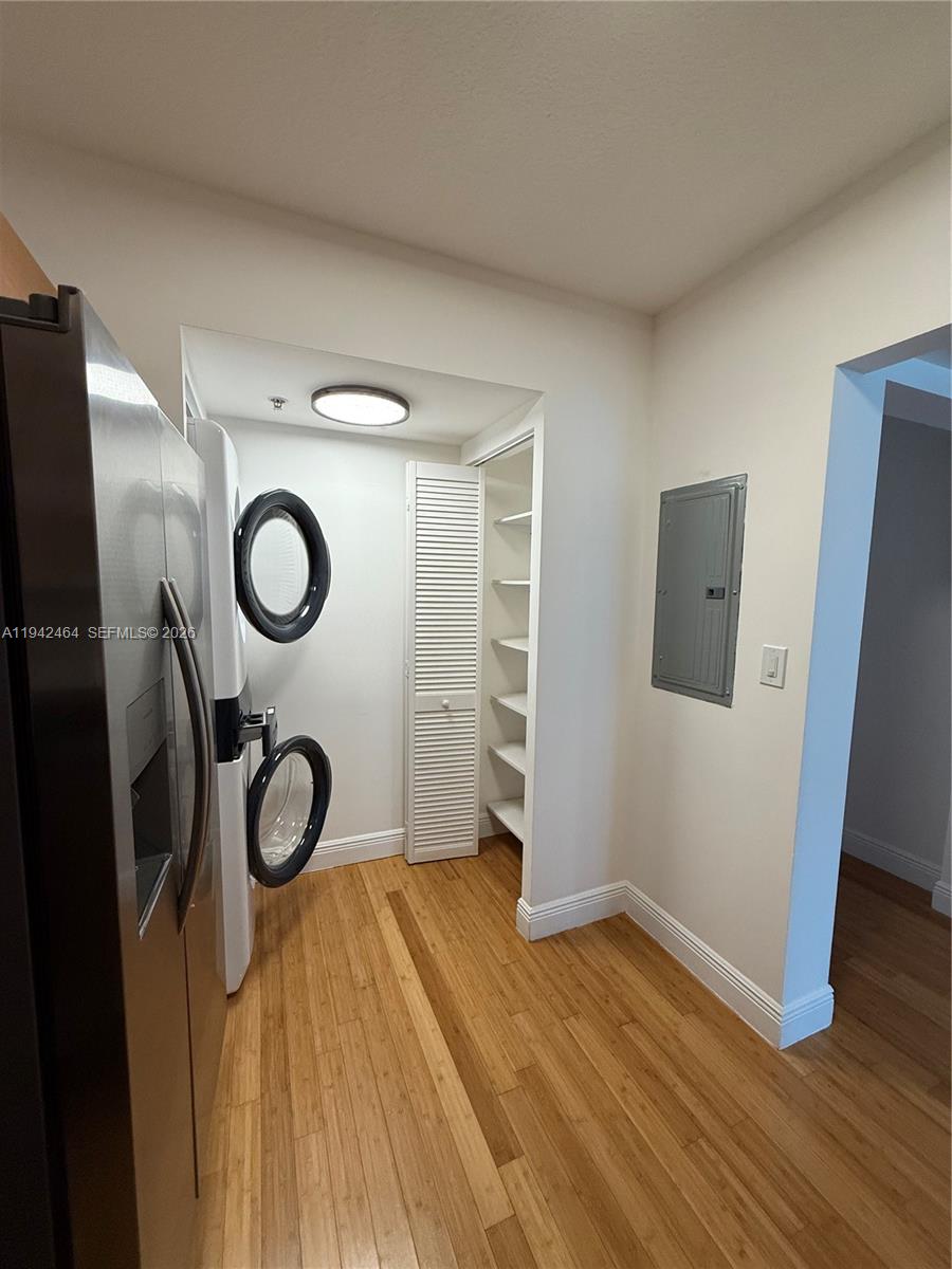 BRICKELL ON THE RIVER N T - Residential Lease