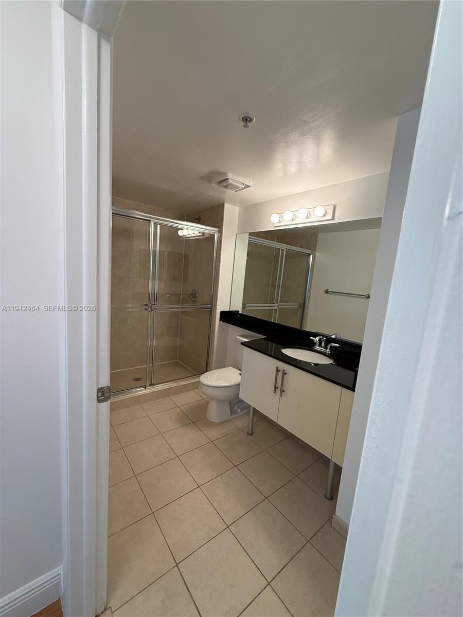 BRICKELL ON THE RIVER N T - Residential Lease