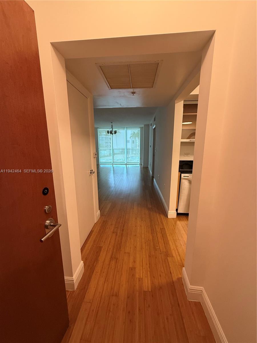 BRICKELL ON THE RIVER N T - Residential Lease