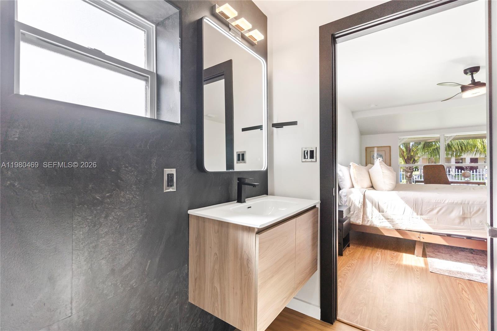 WEST CARVER RANCHES ADD N - Residential Lease