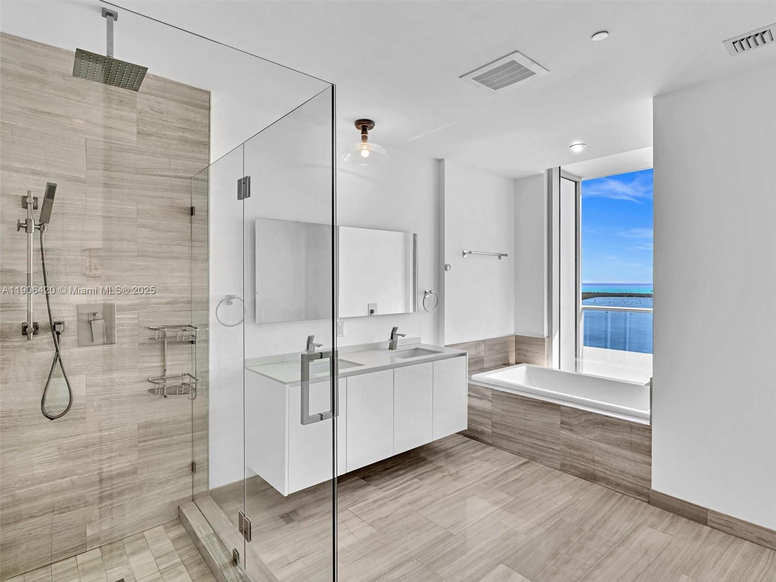 BRICKELLHOUSE CONDO - Residential Lease