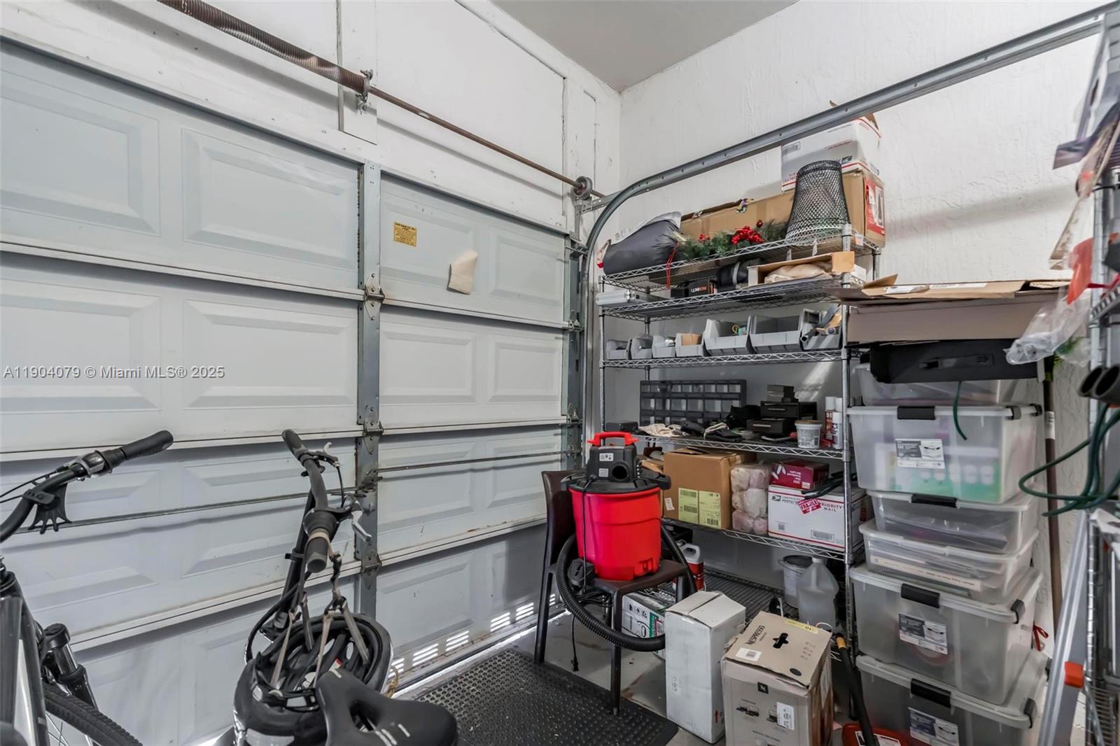 LAKES BY THE BAY JAY - Residential