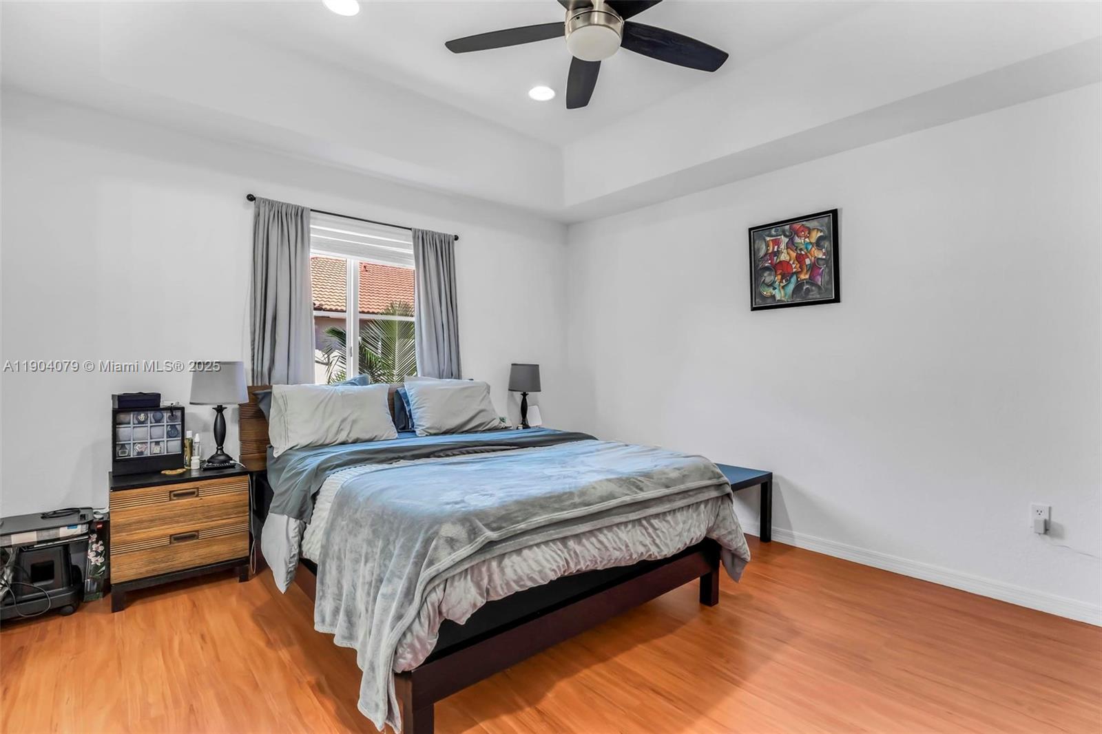 LAKES BY THE BAY JAY - Residential