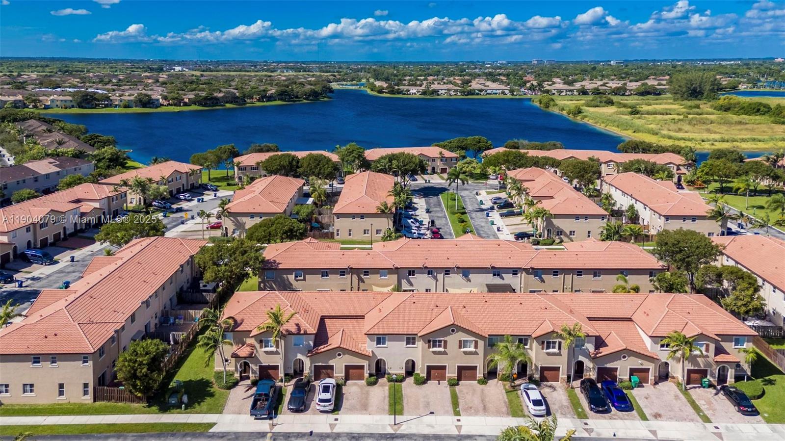 LAKES BY THE BAY JAY - Residential