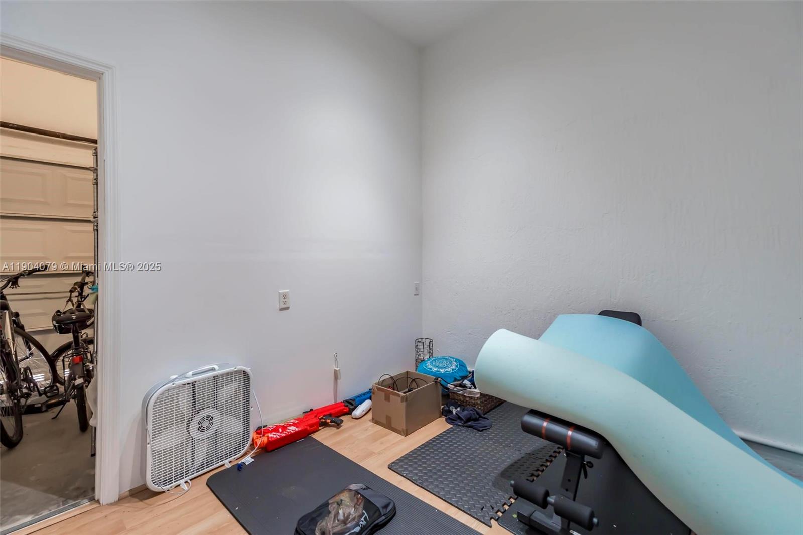 LAKES BY THE BAY JAY - Residential