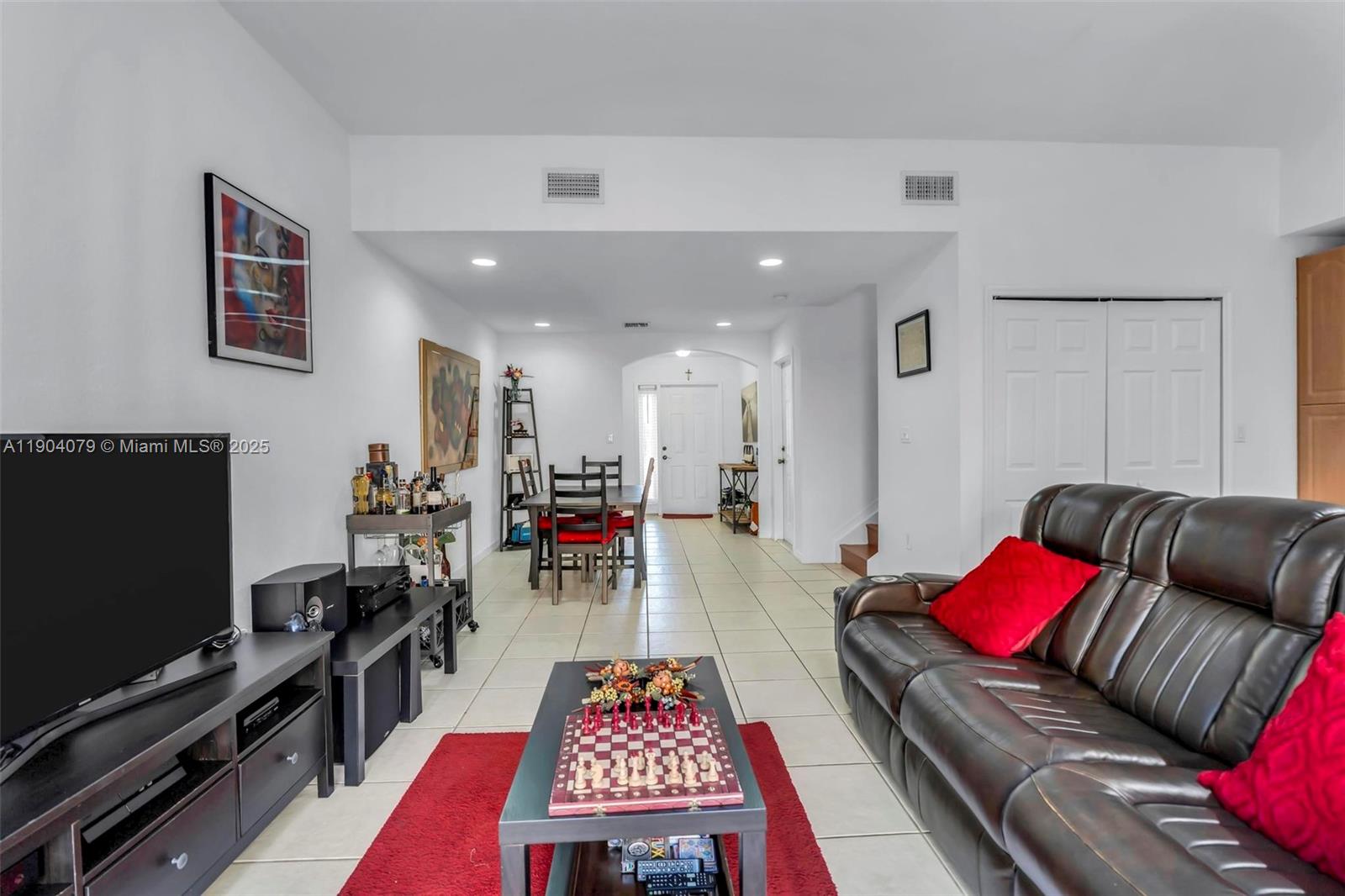 LAKES BY THE BAY JAY - Residential