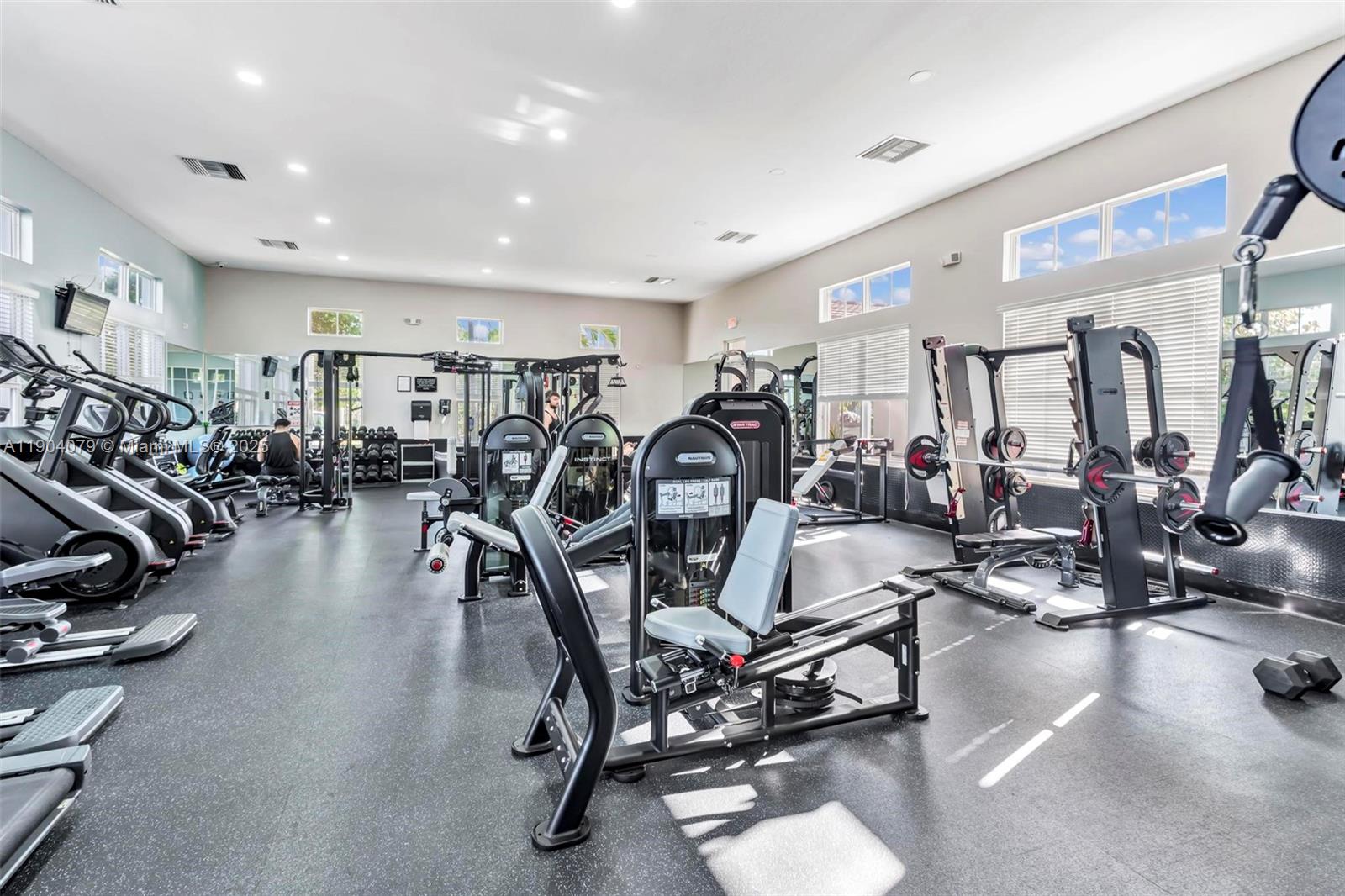 LAKES BY THE BAY JAY - Residential