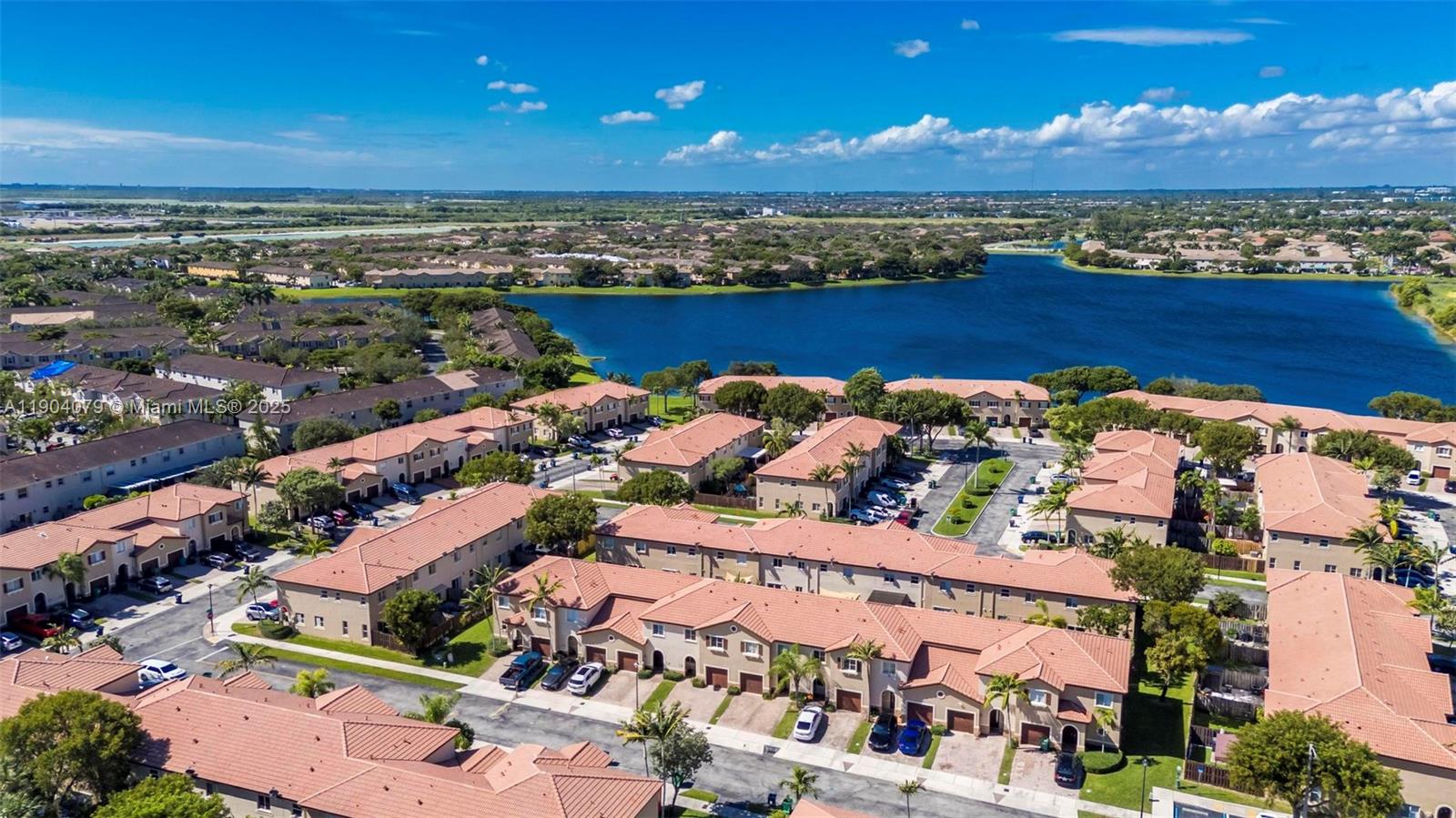 LAKES BY THE BAY JAY - Residential
