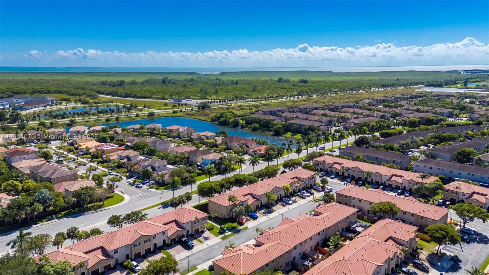 LAKES BY THE BAY JAY - Residential