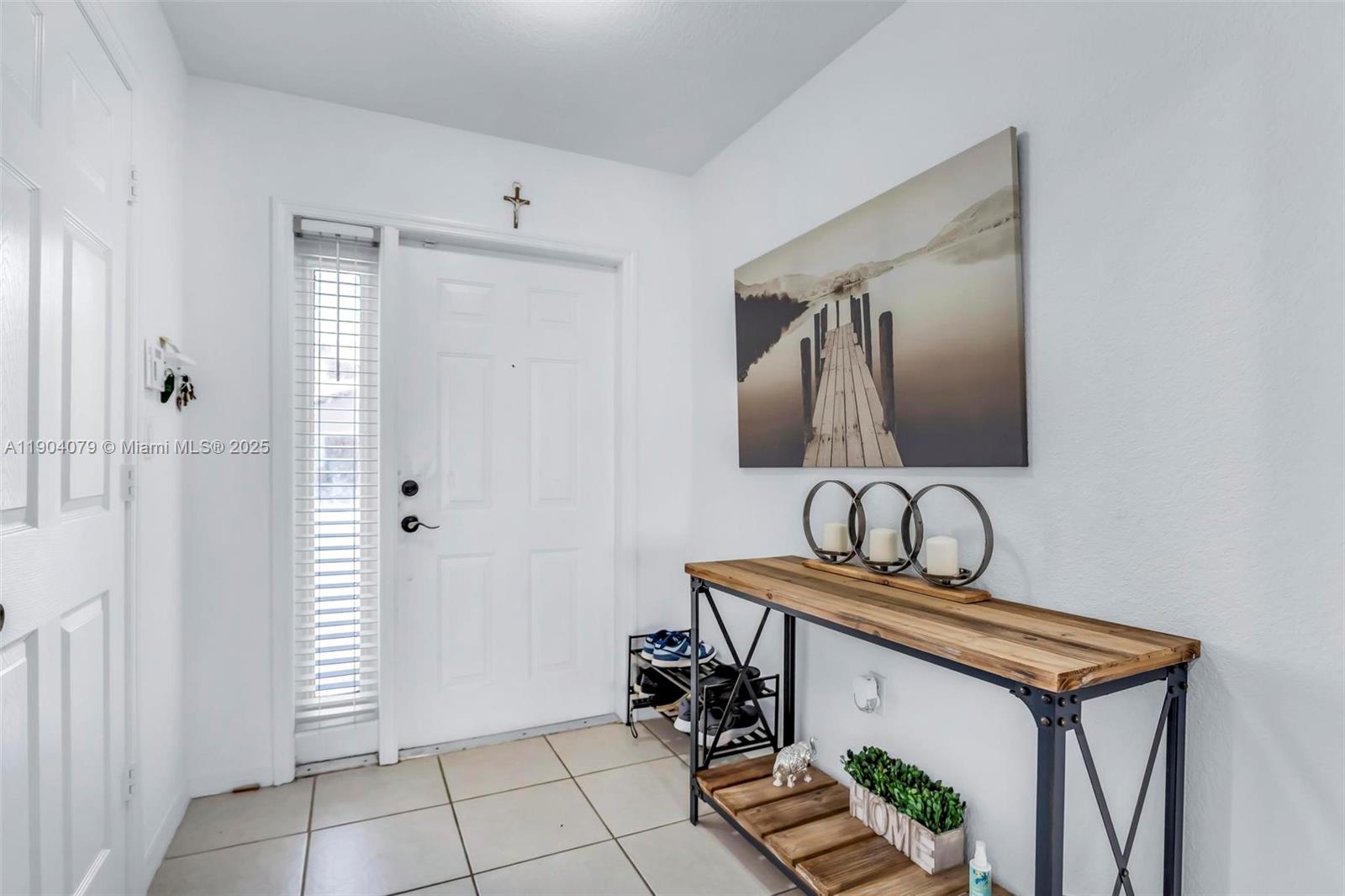 LAKES BY THE BAY JAY - Residential