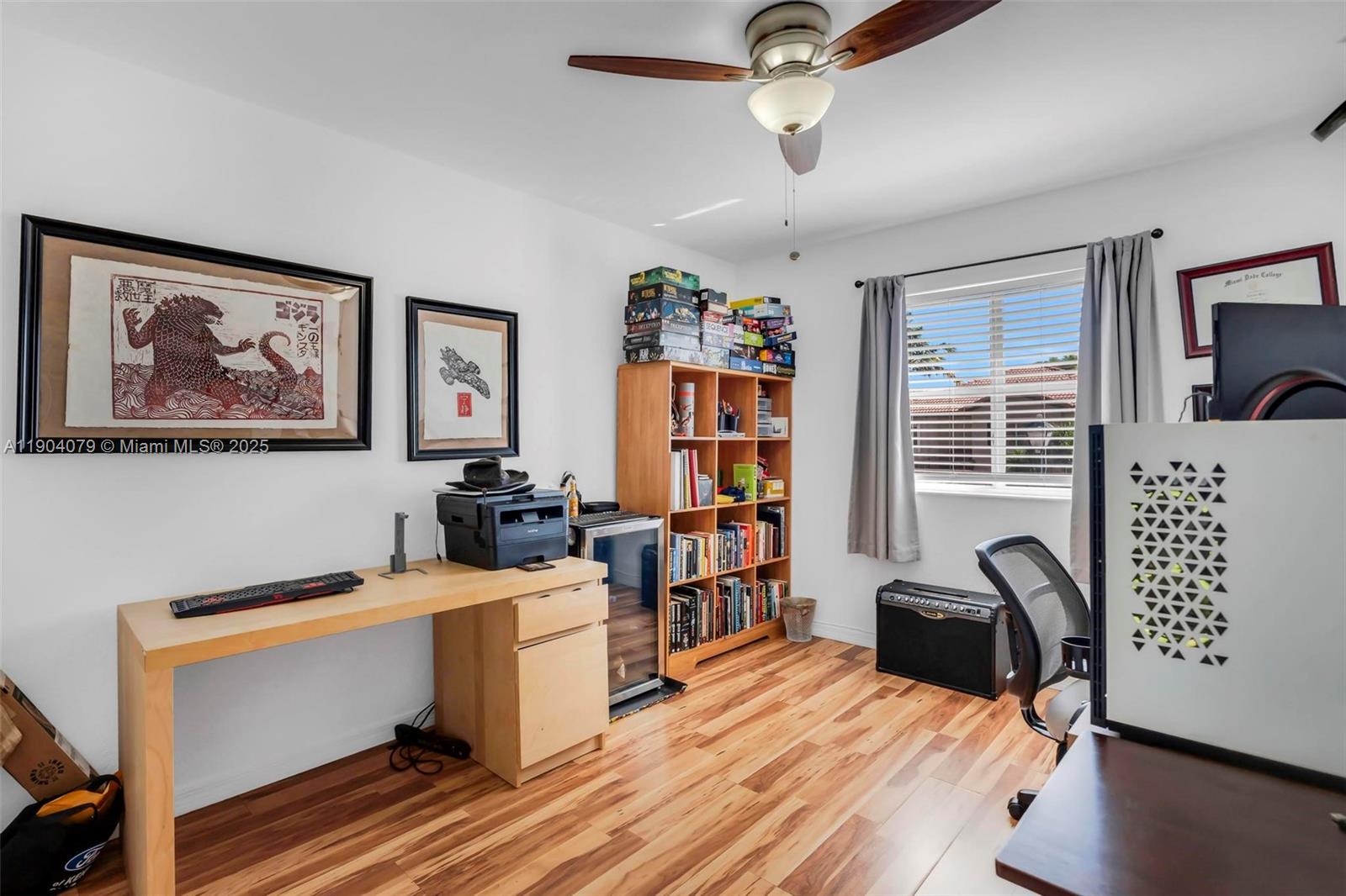 LAKES BY THE BAY JAY - Residential