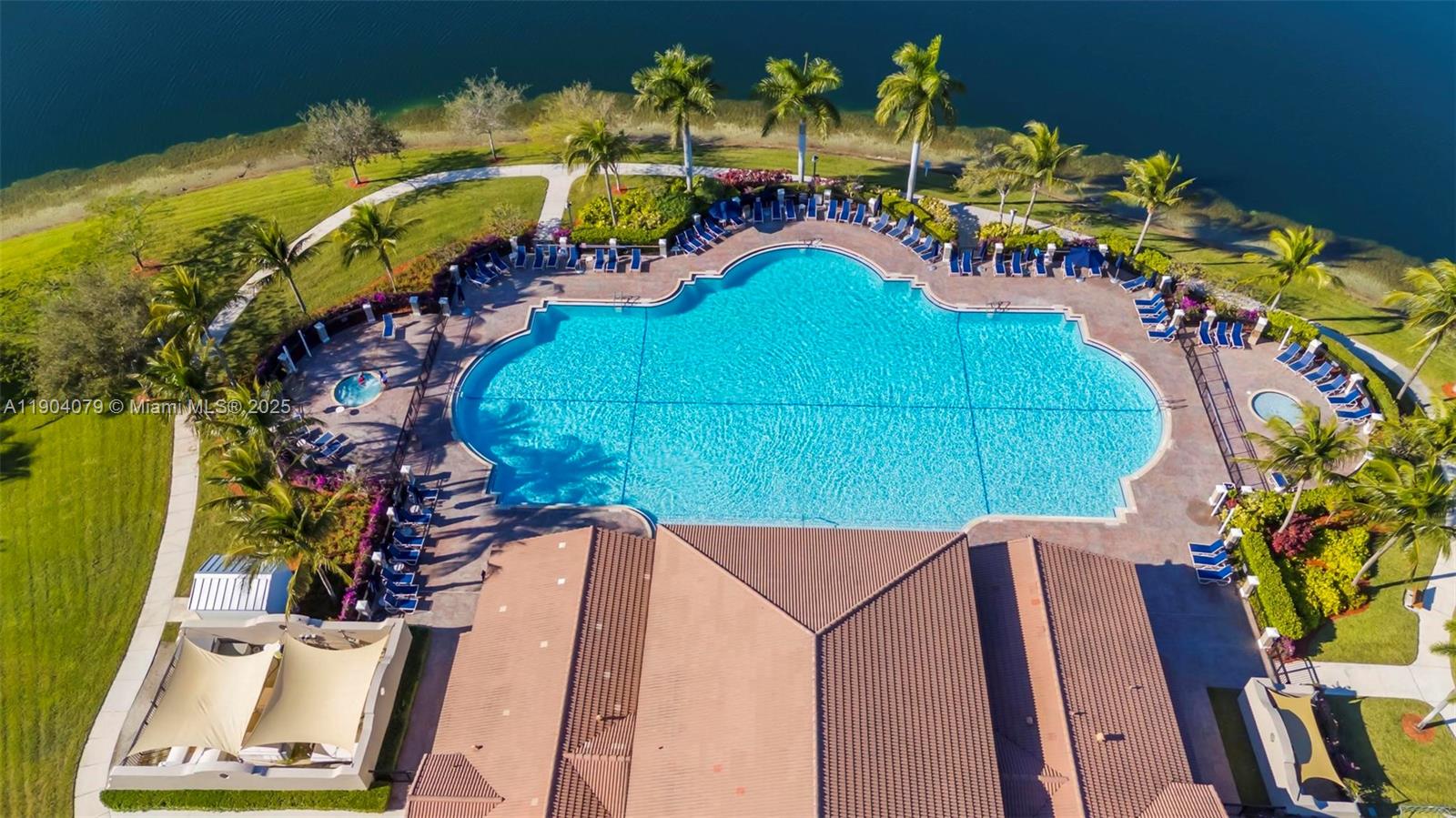 LAKES BY THE BAY JAY - Residential