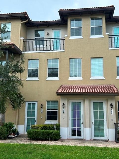 COBBLESTONE II - Residential Lease