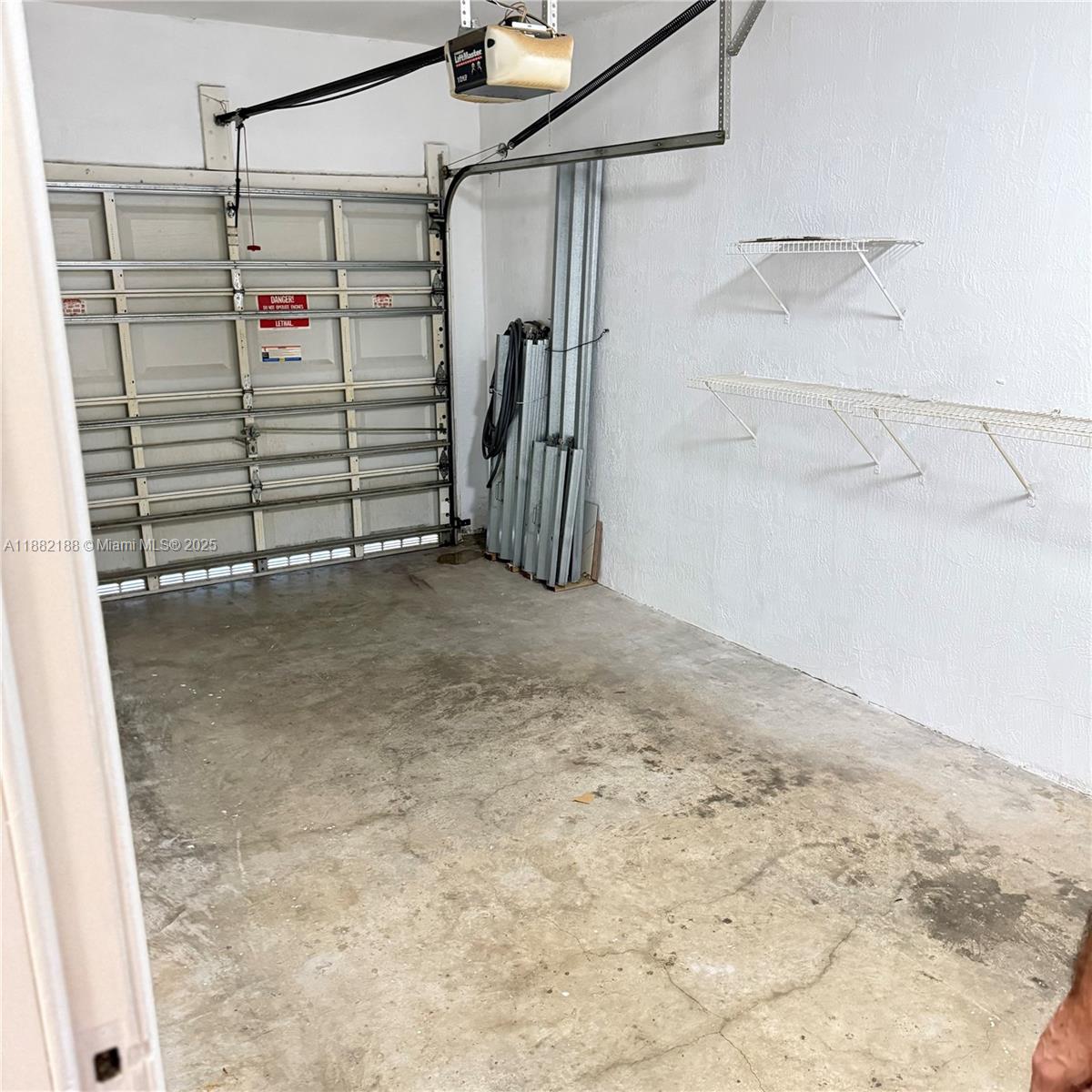 CATALINA PLACE - Residential Lease