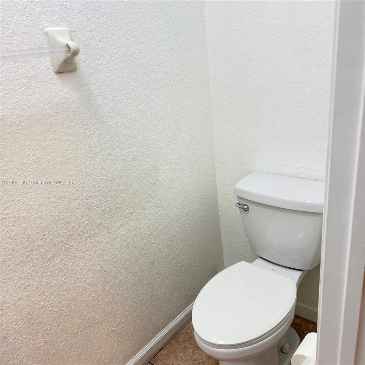 CATALINA PLACE - Residential Lease