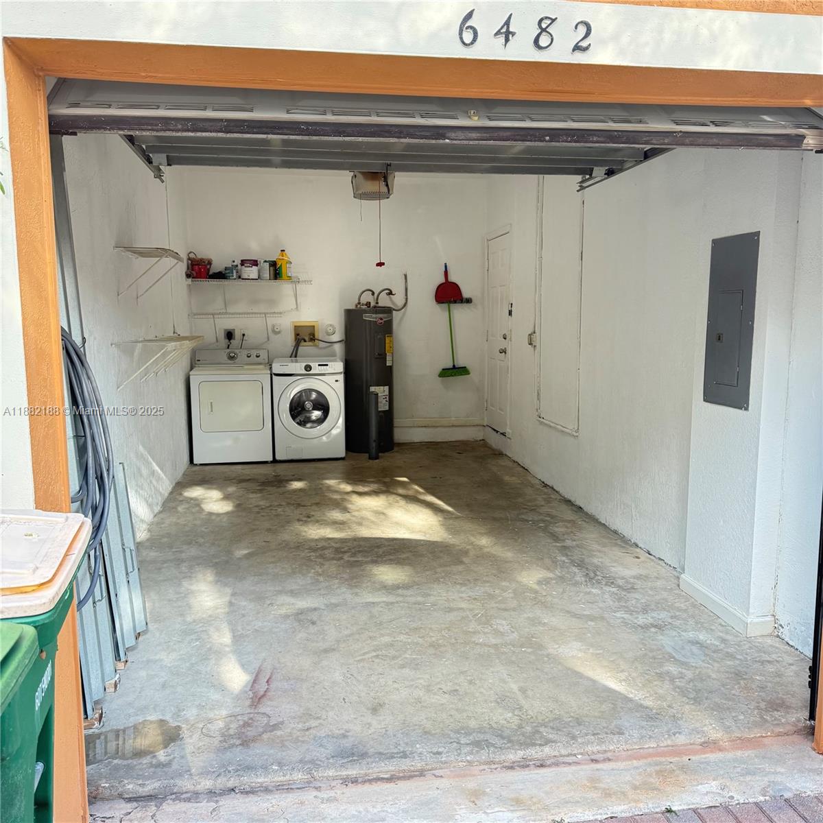 CATALINA PLACE - Residential Lease