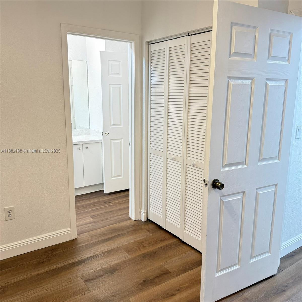 CATALINA PLACE - Residential Lease