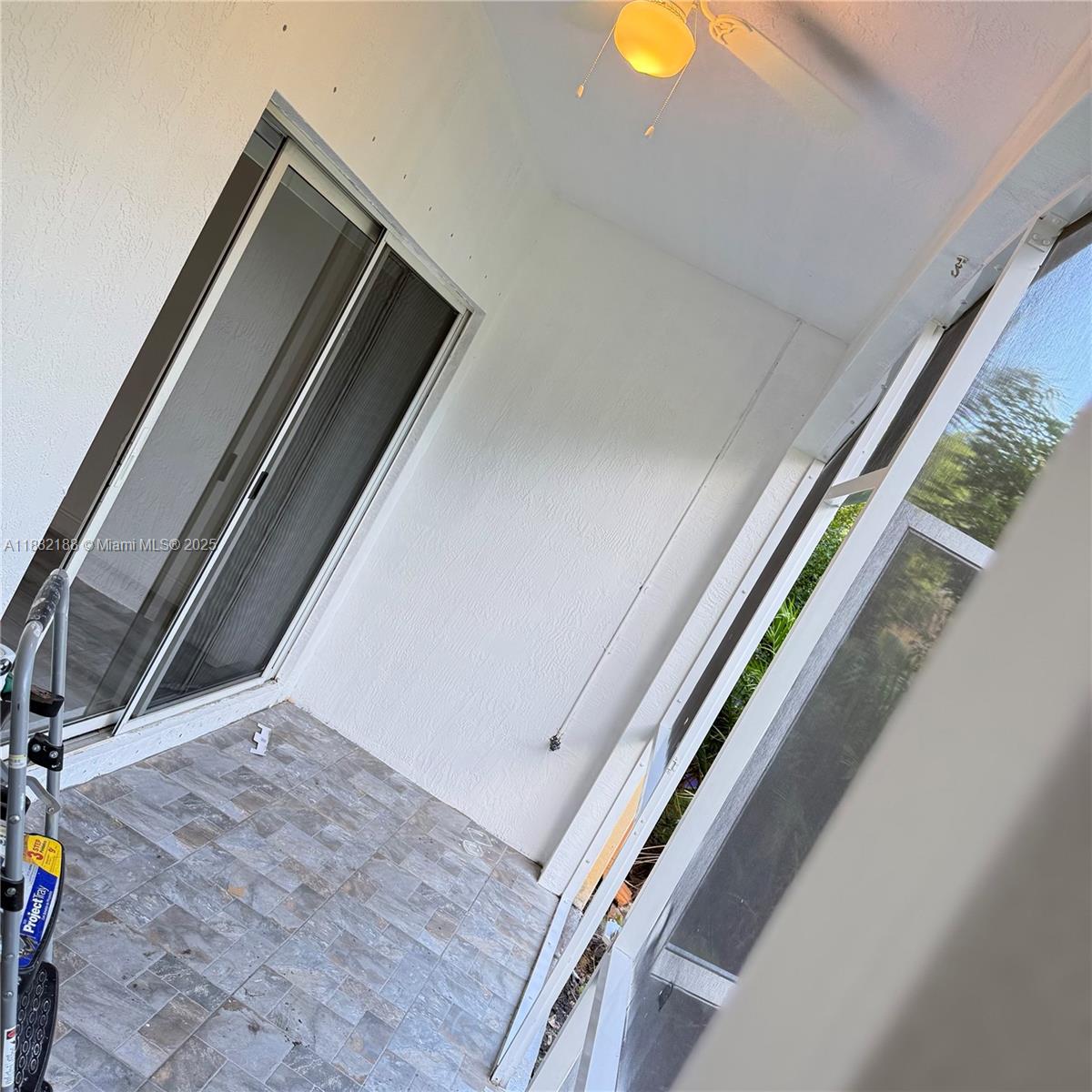 CATALINA PLACE - Residential Lease