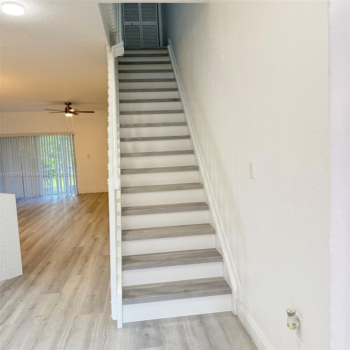 CATALINA PLACE - Residential Lease