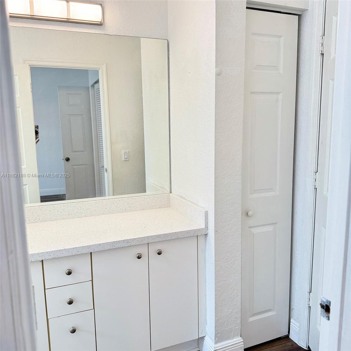 CATALINA PLACE - Residential Lease