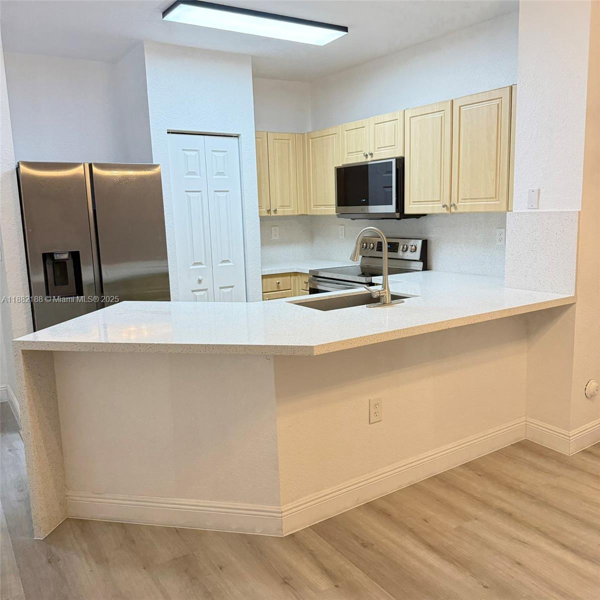 CATALINA PLACE - Residential Lease