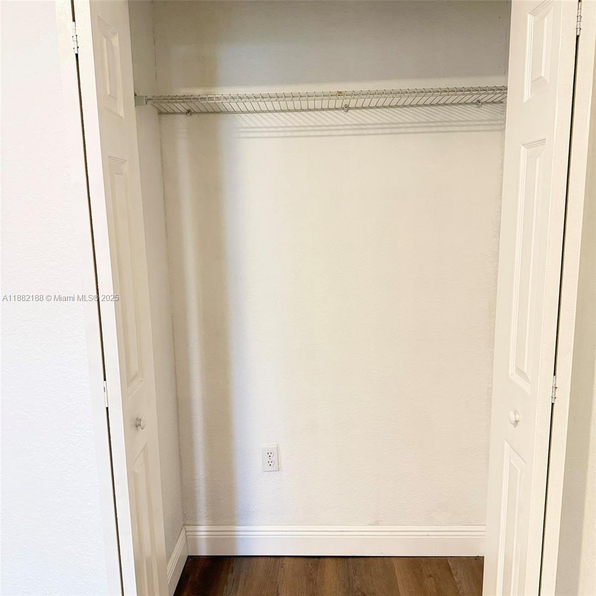 CATALINA PLACE - Residential Lease
