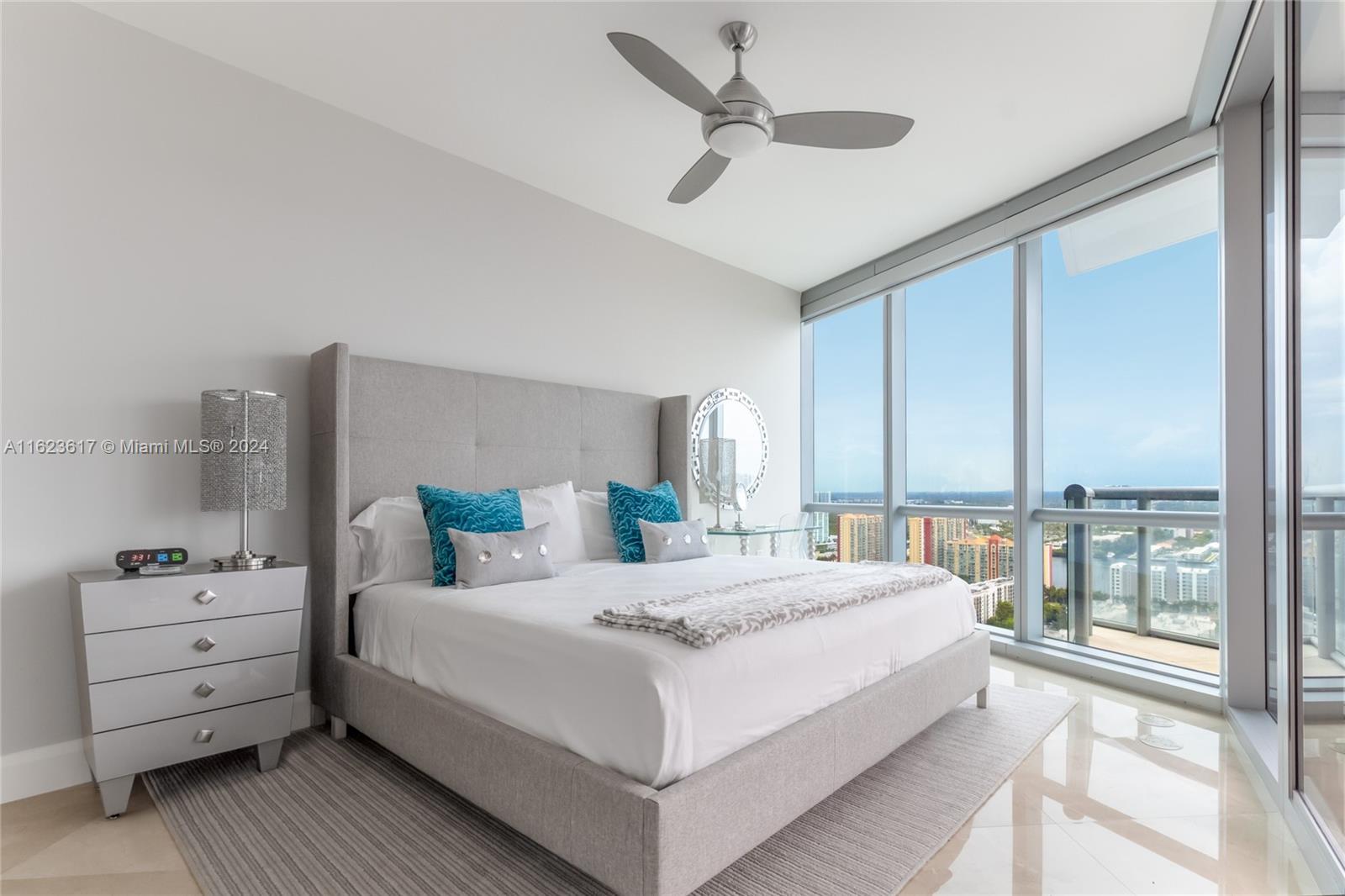 JADE OCEAN CONDO - Residential
