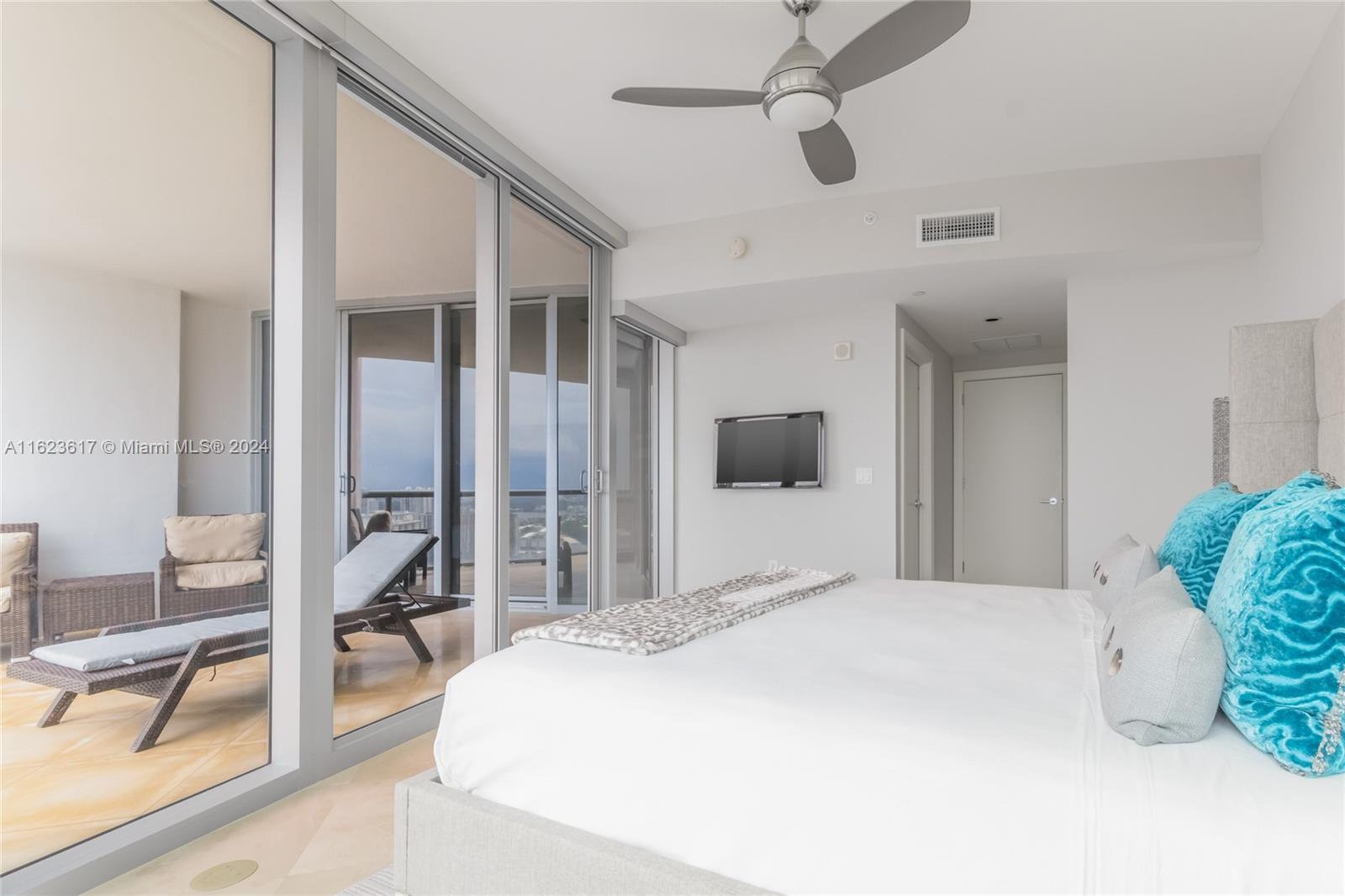 JADE OCEAN CONDO - Residential