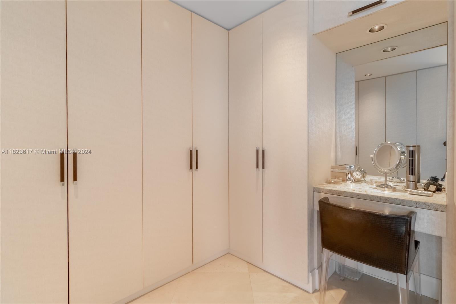 JADE OCEAN CONDO - Residential